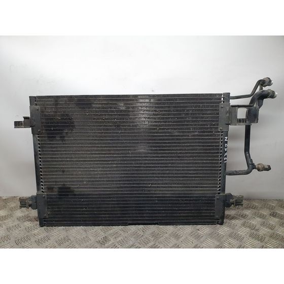 Condensador / Radiador Aire Acondicionado Para Volkswagen Passat Berlina