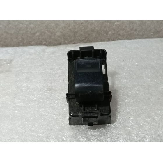 Mando Elevalunas Delantero Derecho para Toyota Prius+