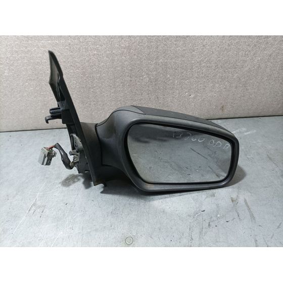 Retrovisor Derecho Para Ford Focus Berlina
