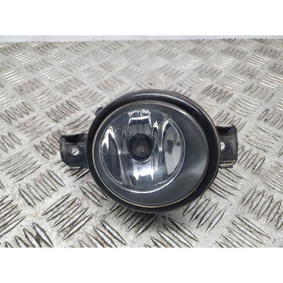 Faro Antiniebla Derecho para Nissan Primera Berlina (P12)