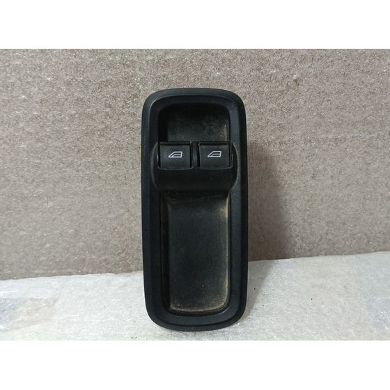 Mando Elevalunas Delantero Izquierdo Para Ford Fiesta
