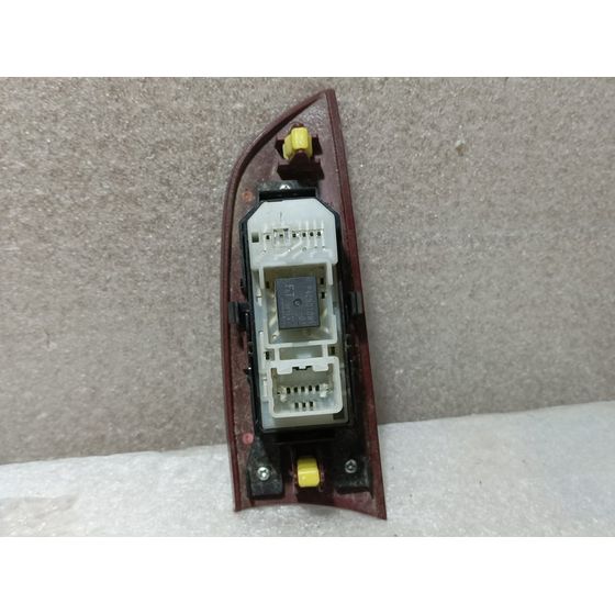 Mando Elevalunas Trasero Derecho para Lexus Is200 (Ds2/Is2)