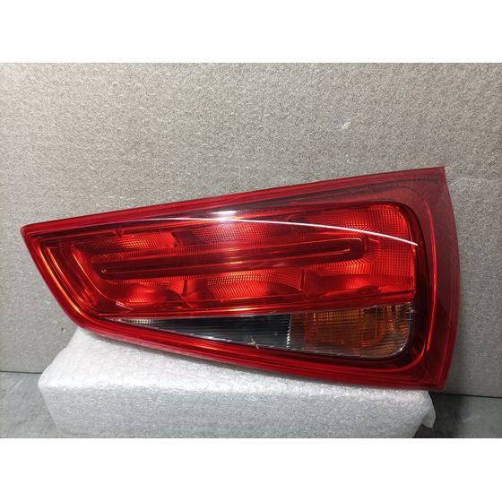 Piloto Trasero Derecho Para Audi A1
