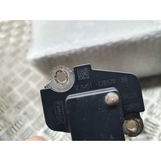 Caudalimetro para Ford Focus Lim. (Cb4)
