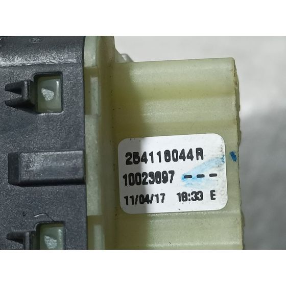 Mando Elevalunas Delantero Izquierdo para Renault Clio Iv