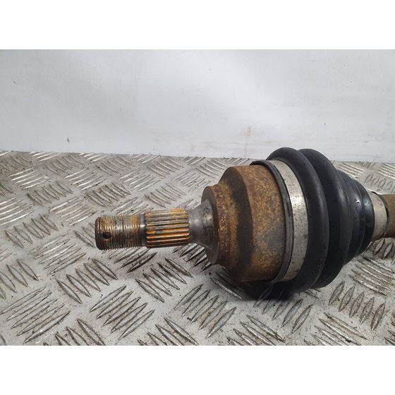 Transmision Delantera Izquierda Para Peugeot 3008