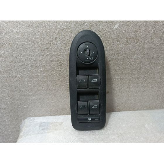 Mando Elevalunas Delantero Izquierdo Para Ford Kuga
