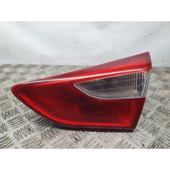 Piloto Trasero Derecho Para Hyundai I30