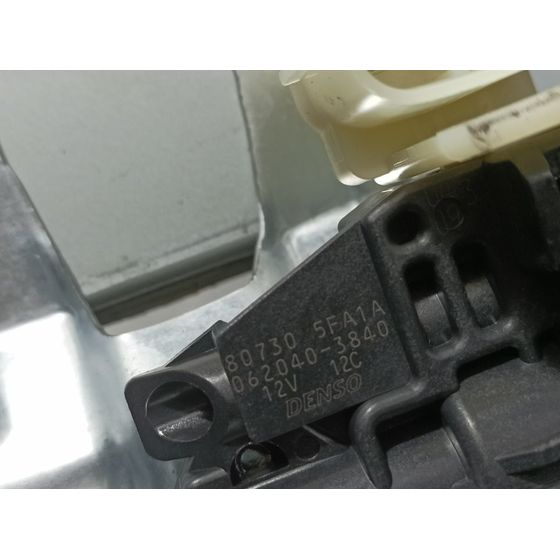 Elevalunas Delantero Izquierdo Para Nissan Micra V