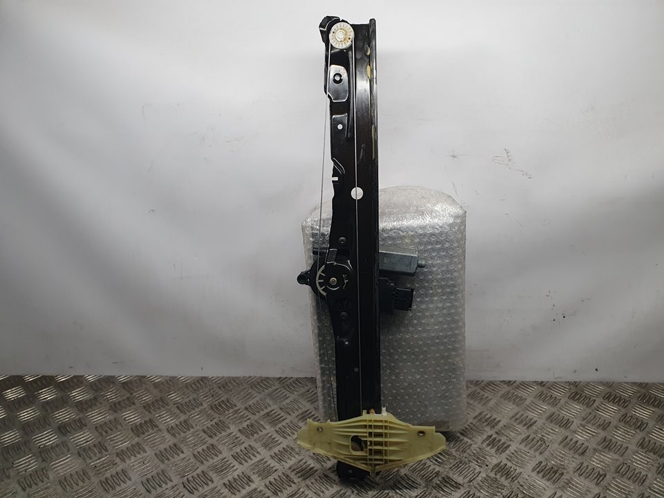 Elevalunas Delantero Izquierdo Para Peugeot Traveller
