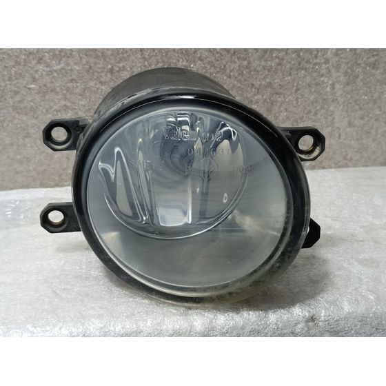 Faro Antiniebla Derecho para Toyota Auris