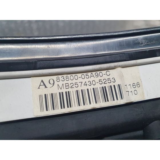 Cuadro Instrumentos para Toyota Avensis Berlina (T25)