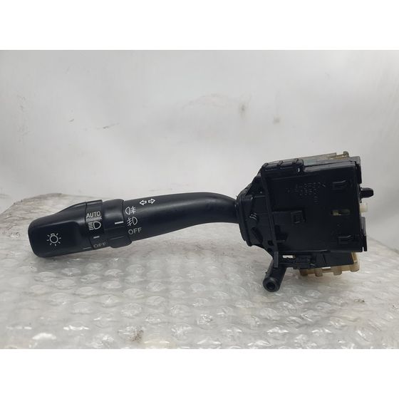 Mando Luces para Toyota Avensis Berlina (T25)