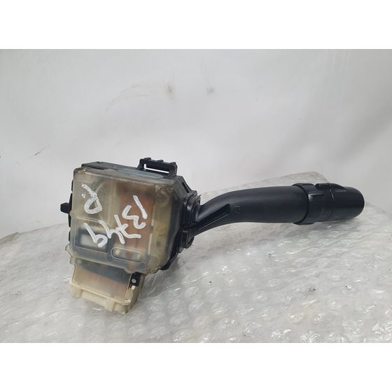 Mando Luces para Toyota Avensis Berlina (T25)