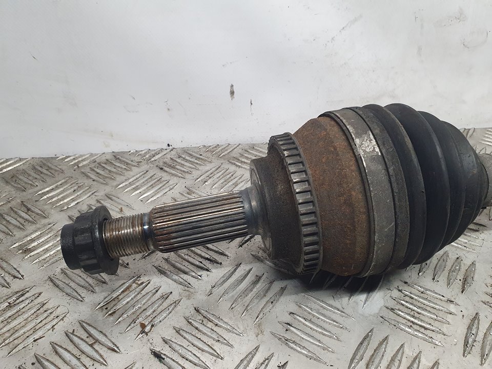 Transmision Delantera Izquierda Para Toyota Avensis Berlina