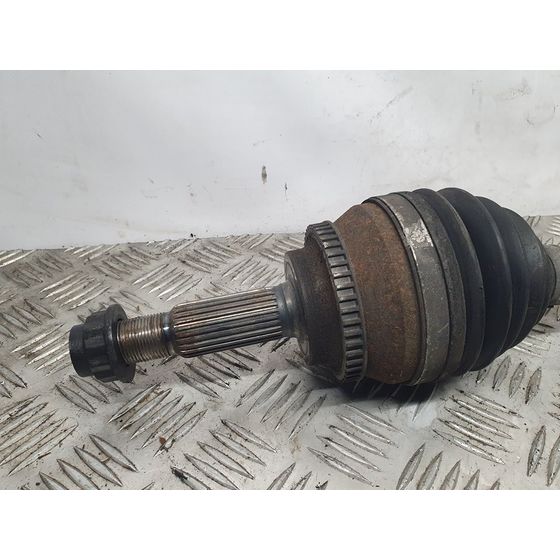 Transmision Delantera Izquierda Para Toyota Avensis Berlina
