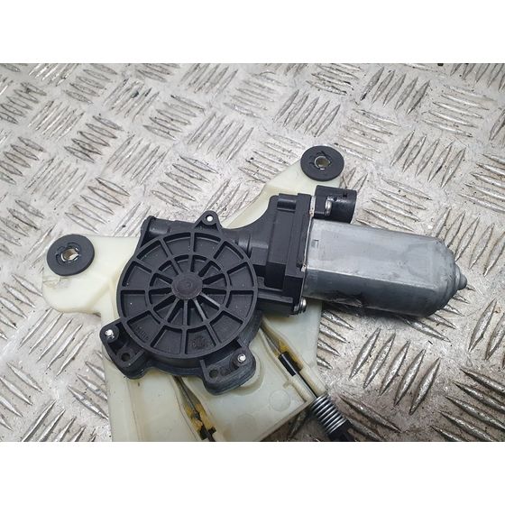 Elevalunas Delantero Derecho Para Nissan Nv 400