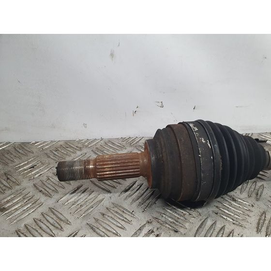 Transmision Delantera Izquierda Para Renault Clio Iv
