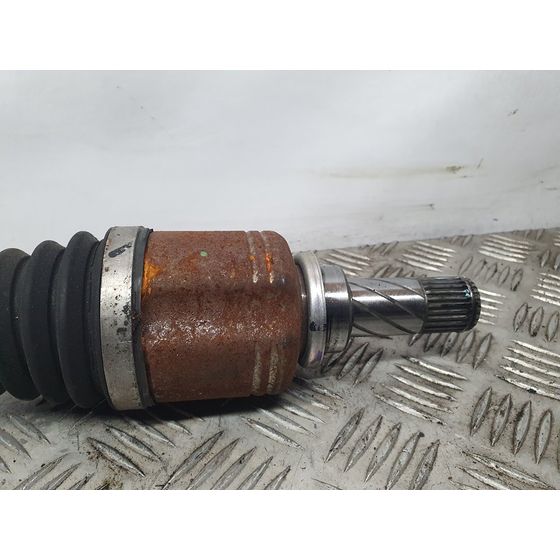 Transmision Delantera Izquierda Para Renault Clio Iv