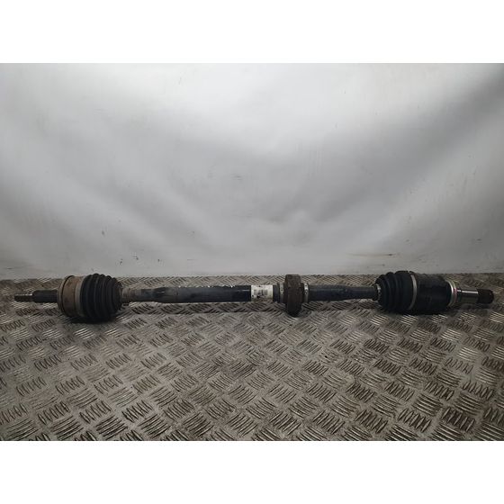 Transmision Delantera Derecha Para Toyota Auris Touring Sports