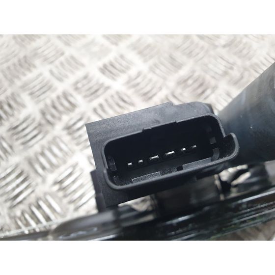 Elevalunas Delantero Derecho Para Peugeot Traveller