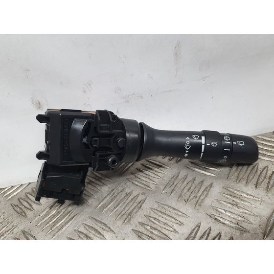 Mando Limpia Para Toyota Auris