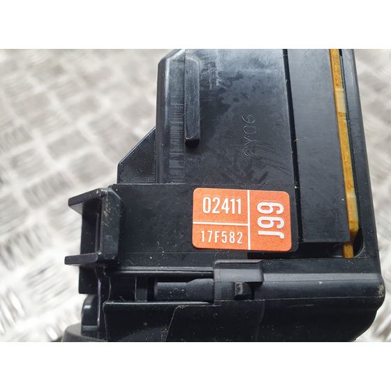 Mando Limpia Para Toyota Auris