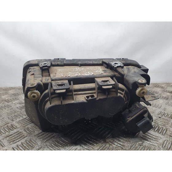 Faro Derecho para Audi A3 (8L)