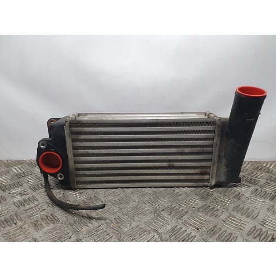Intercooler Para Toyota Auris
