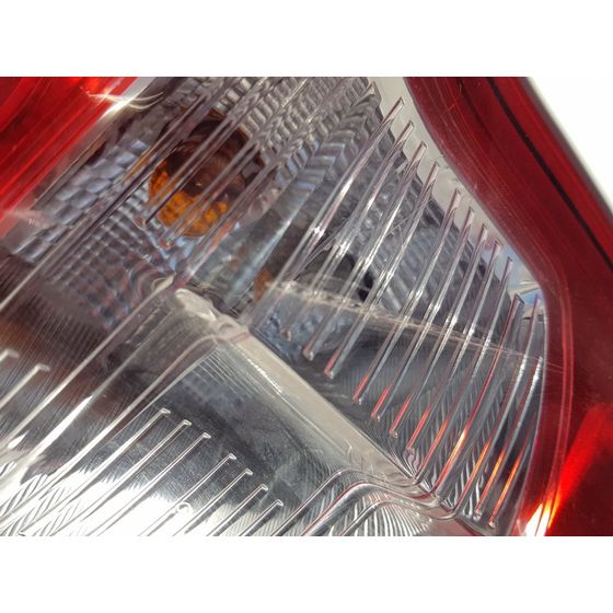 Piloto Trasero Derecho Para Ford Transit Courier