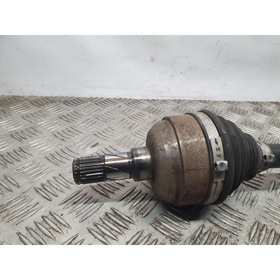 Transmision Delantera Izquierda Para Opel Astra J Lim.