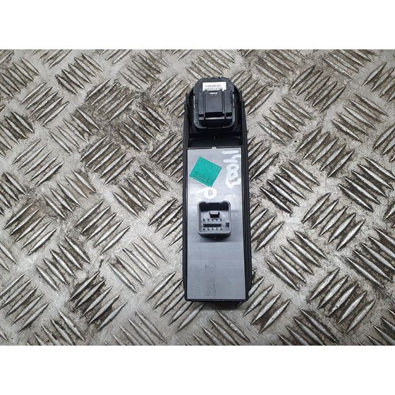 Mando Elevalunas Delantero Izquierdo para Volkswagen Golf Vi (5K1)