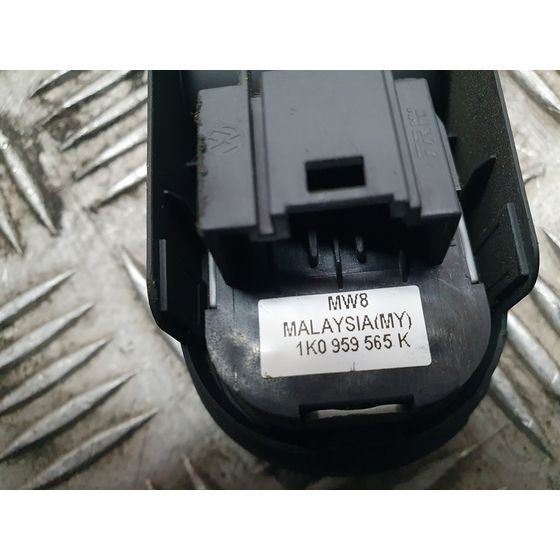 Mando Elevalunas Delantero Izquierdo para Volkswagen Golf Vi (5K1)
