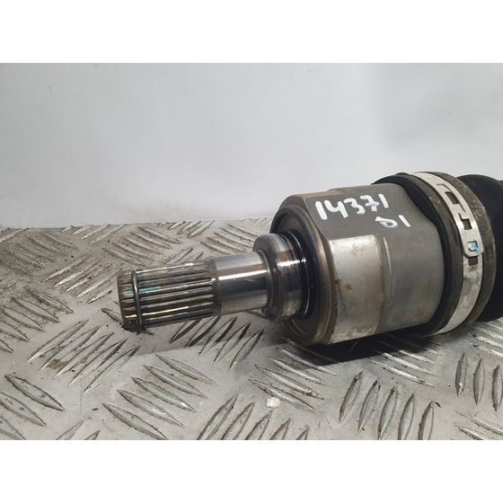 Transmision Delantera Izquierda Para Hyundai I30 Fastback