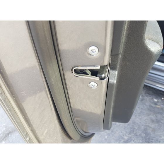 Cerradura Puerta Delantera Izquierda Para Mercedes Clase B