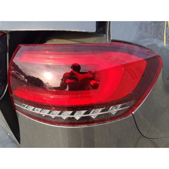 Piloto Trasero Derecho Para Mercedes Clase B