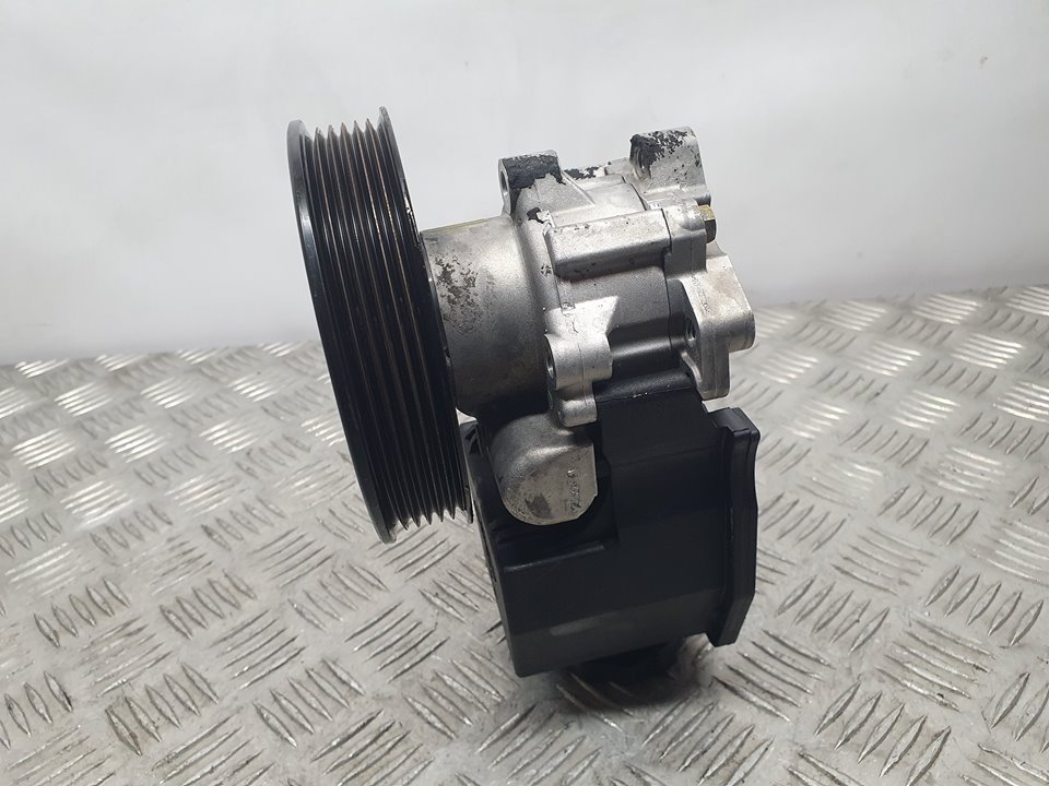 Bomba Direccion Para Mercedes Clase C  Berlina