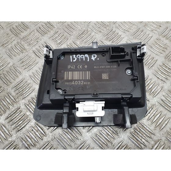 Cargador Inductivo para Peugeot 5008