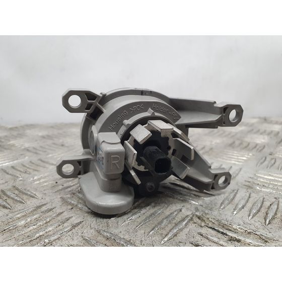 Faro Antiniebla Derecho Para Toyota Corolla