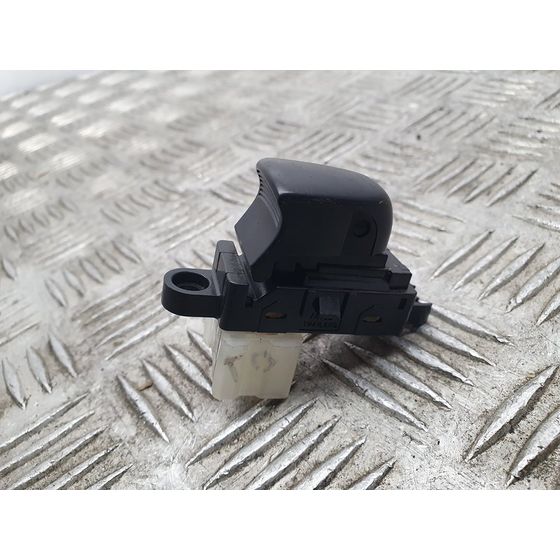 Mando Elevalunas Trasero Derecho Para Nissan Qashqai