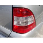 Piloto Trasero Derecho Para Mercedes Clase M
