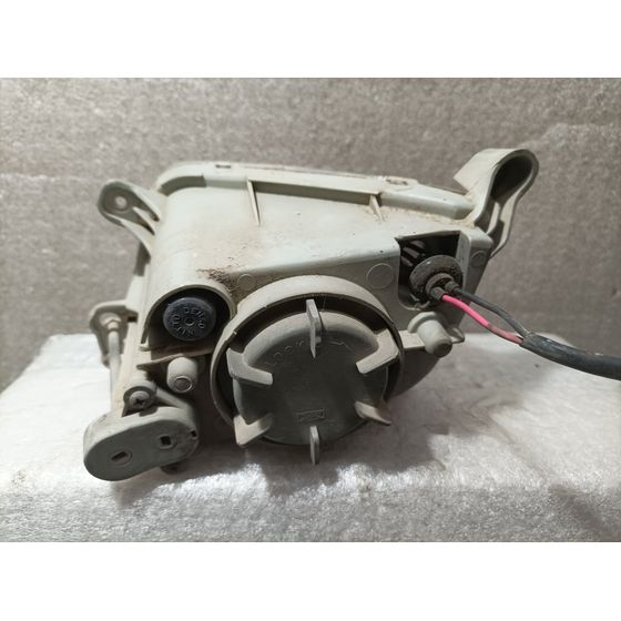 Faro Antiniebla Derecho Para Hyundai Matrix