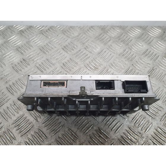 Amplificador Radio Para Audi A4 Ber.