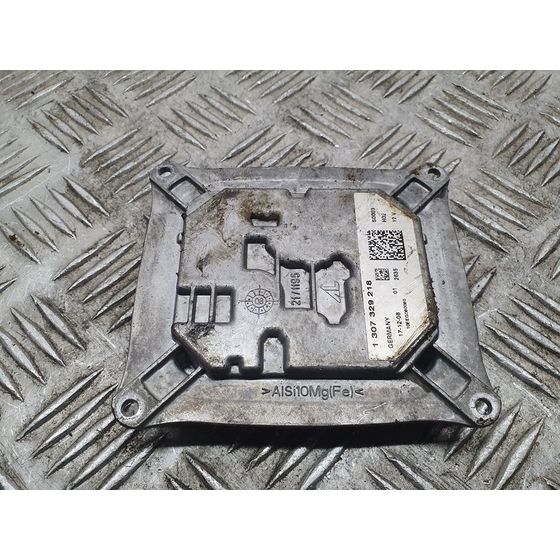 Centralita Faros Xenon Para Audi A4 Ber.