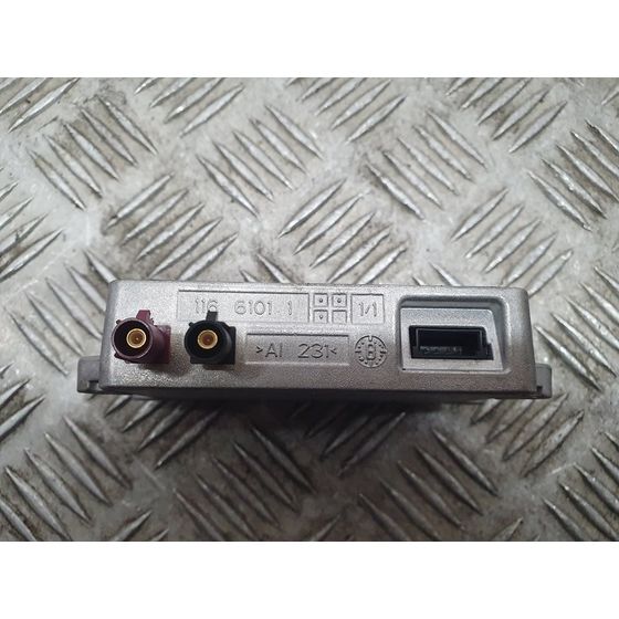 Amplificador Antena para Audi A4 Ber. (B8)