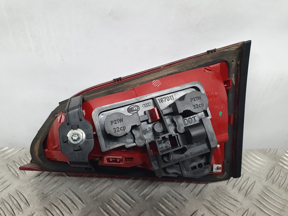 Piloto Trasero Izquierdo Para Audi A4 Ber.