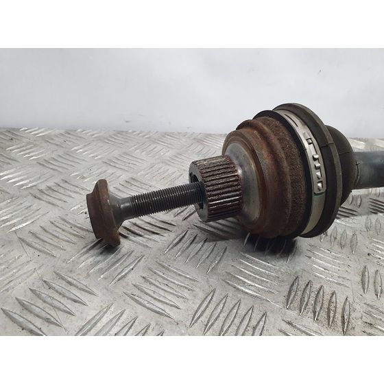 Transmision Trasera Derecha Para Audi A4 Ber.