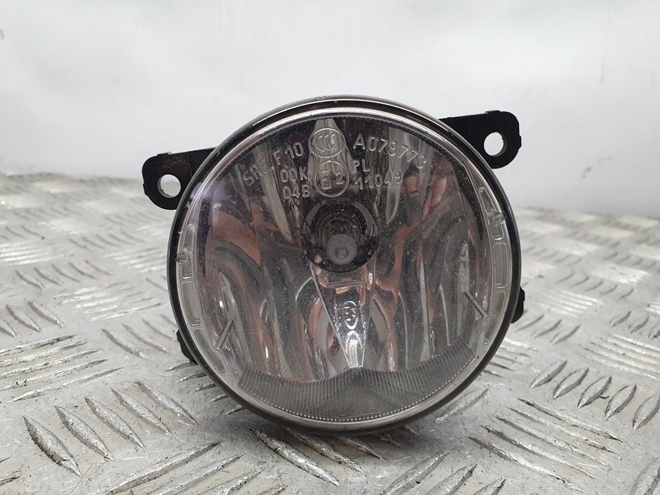 Faro Antiniebla Derecho Para Renault Kangoo