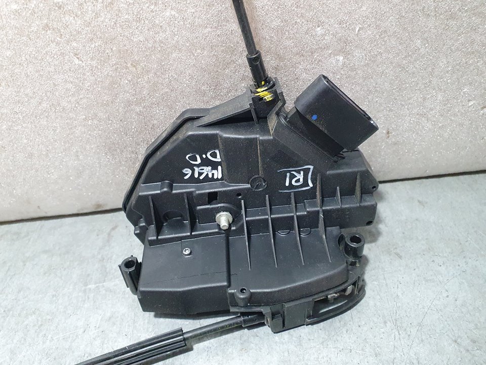 Cerradura Puerta Delantera Derecha Para Ford Transit Courier