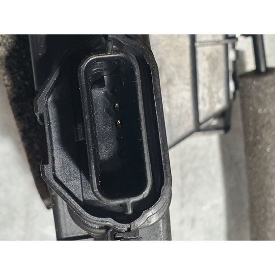 Cerradura Puerta Trasera Derecha Para Nissan Micra V